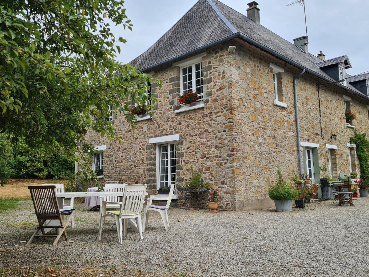 La Maison Des Tilleuls Saint-Germain-Sur-Seves Ngoại thất bức ảnh