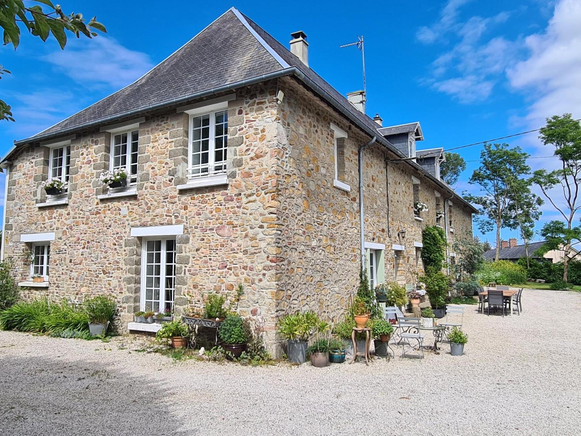 La Maison Des Tilleuls Saint-Germain-Sur-Seves Ngoại thất bức ảnh