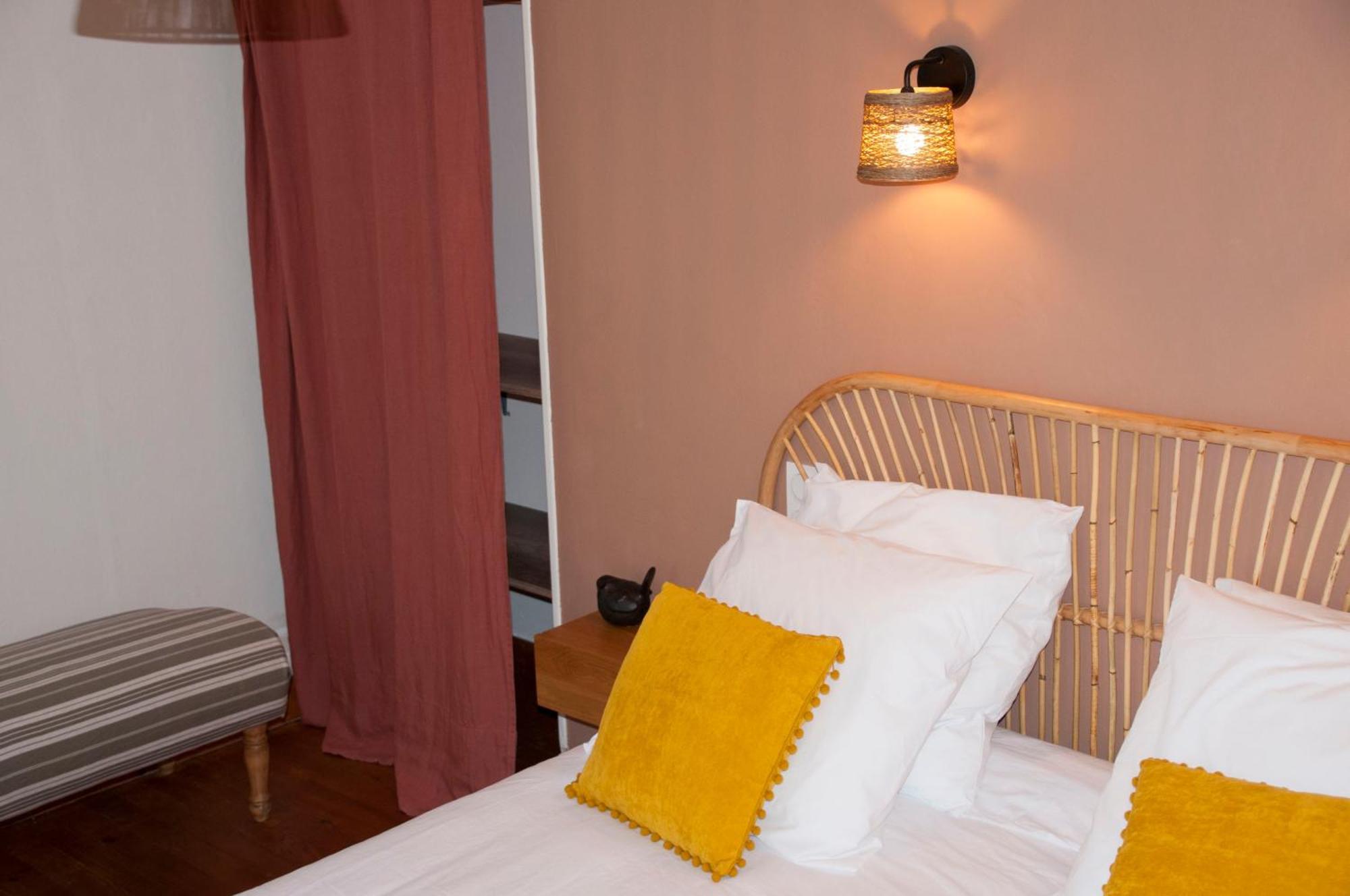 La Maison Des Tilleuls Saint-Germain-Sur-Seves Ngoại thất bức ảnh