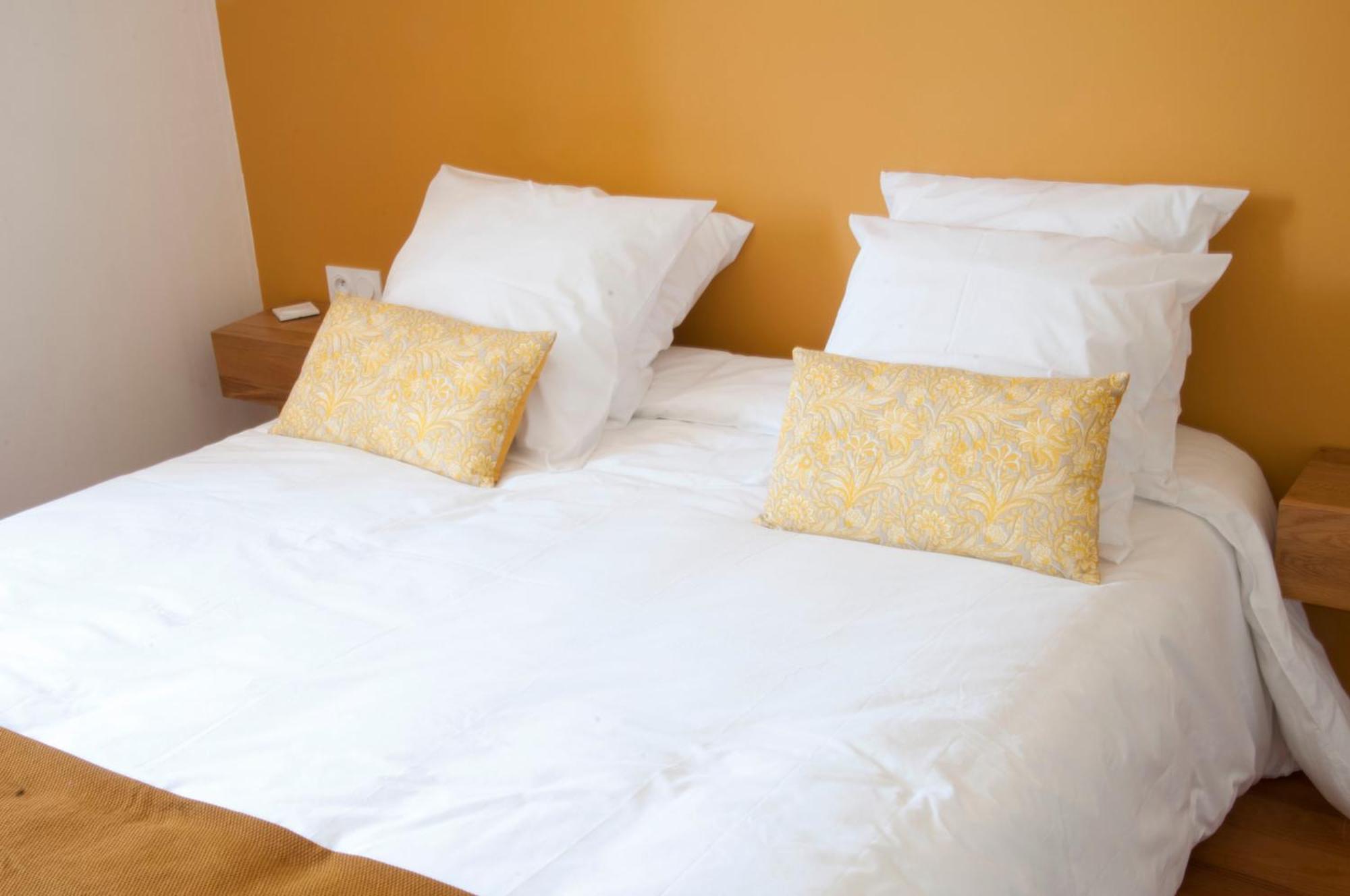 La Maison Des Tilleuls Saint-Germain-Sur-Seves Ngoại thất bức ảnh