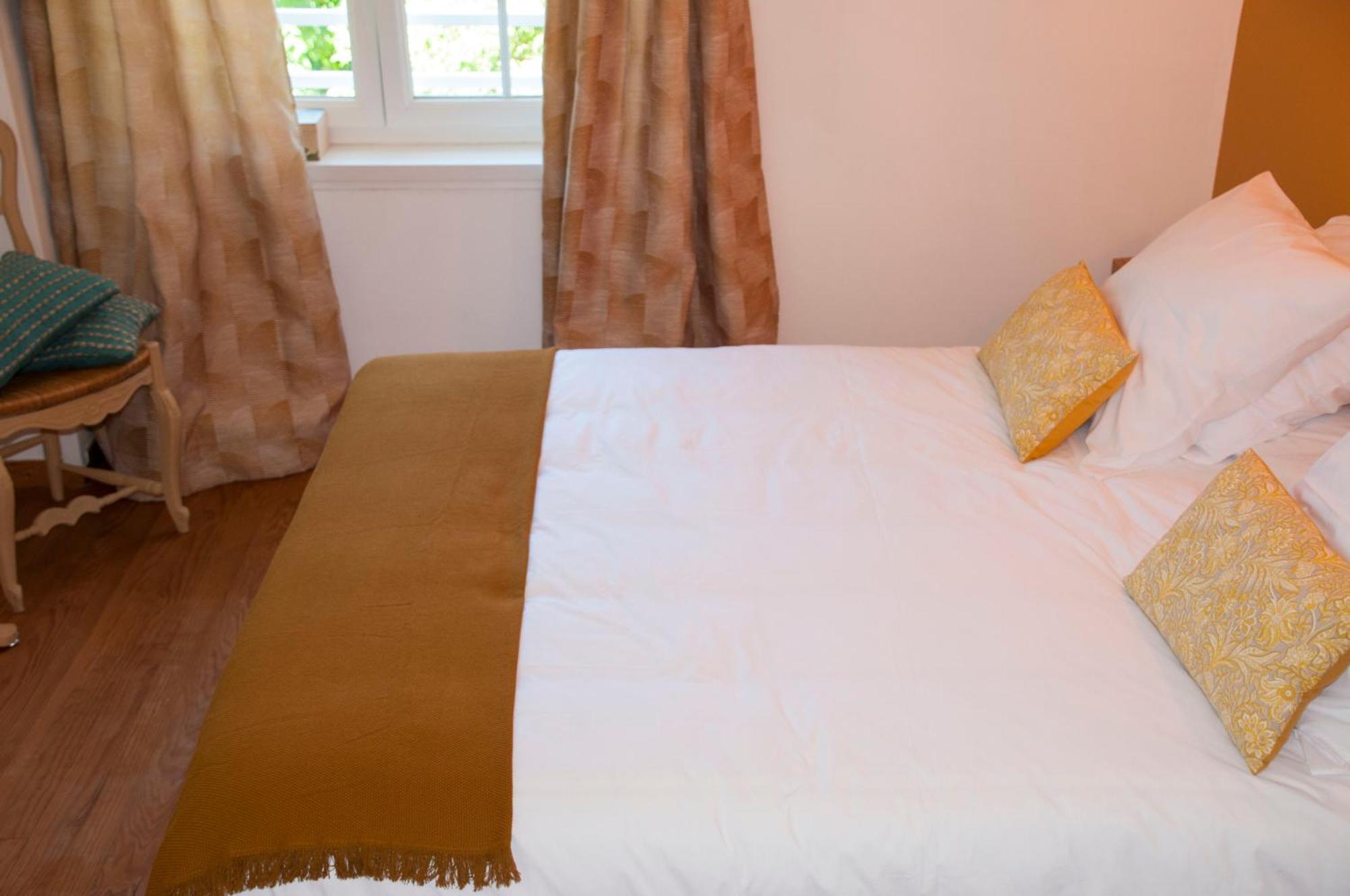 La Maison Des Tilleuls Saint-Germain-Sur-Seves Ngoại thất bức ảnh