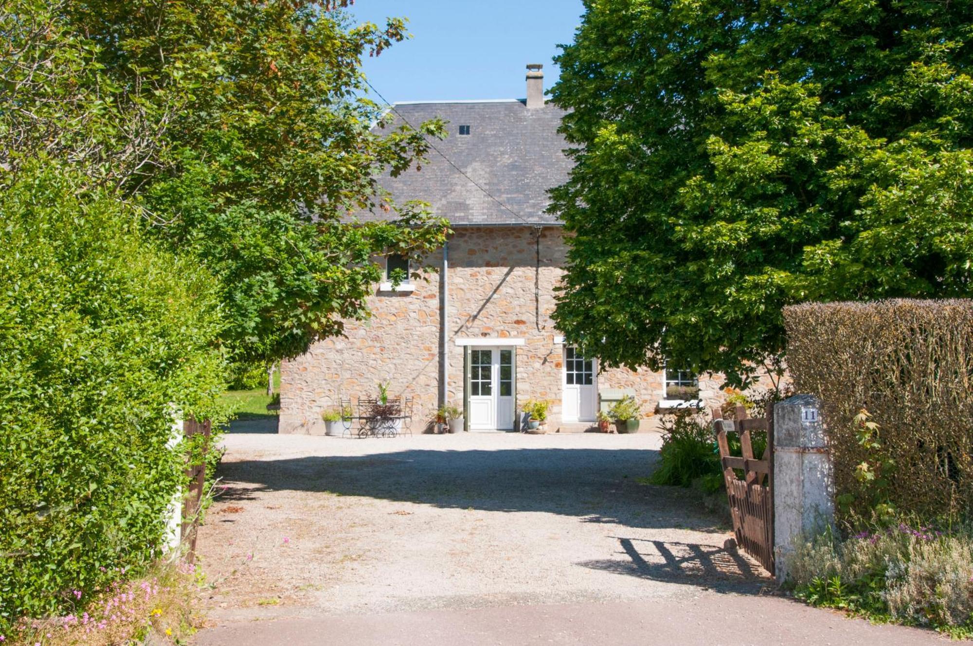 La Maison Des Tilleuls Saint-Germain-Sur-Seves Ngoại thất bức ảnh